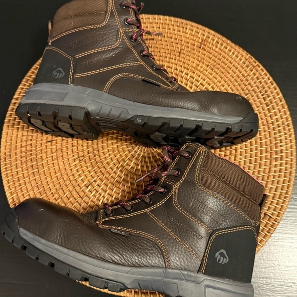 Wolverine Women's Brown Leather Boots with Pink Accents composite toe size 9 - Picture 6 of 11